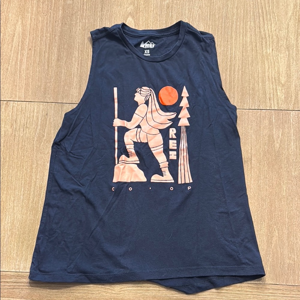 REI Midnight Blue Tank with Coral Graphic